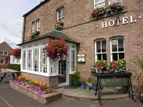 The Wheatsheaf Hotel And Restaurant سوينتون المظهر الخارجي الصورة