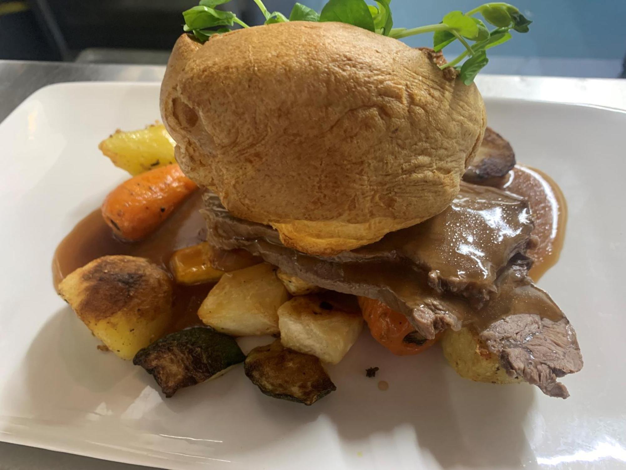 The Wheatsheaf Hotel And Restaurant سوينتون المظهر الخارجي الصورة