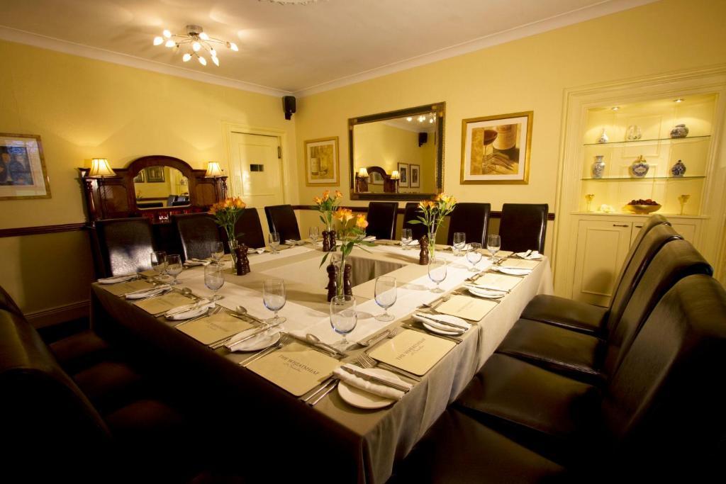 The Wheatsheaf Hotel And Restaurant سوينتون المظهر الخارجي الصورة